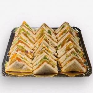 Mini sándwiches veganos